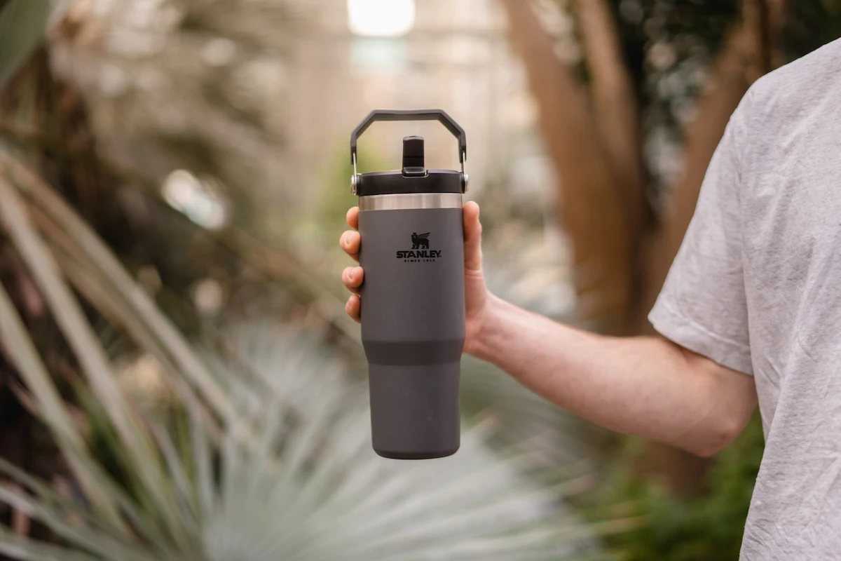 Stanley IceFlow Flip Straw Bottle