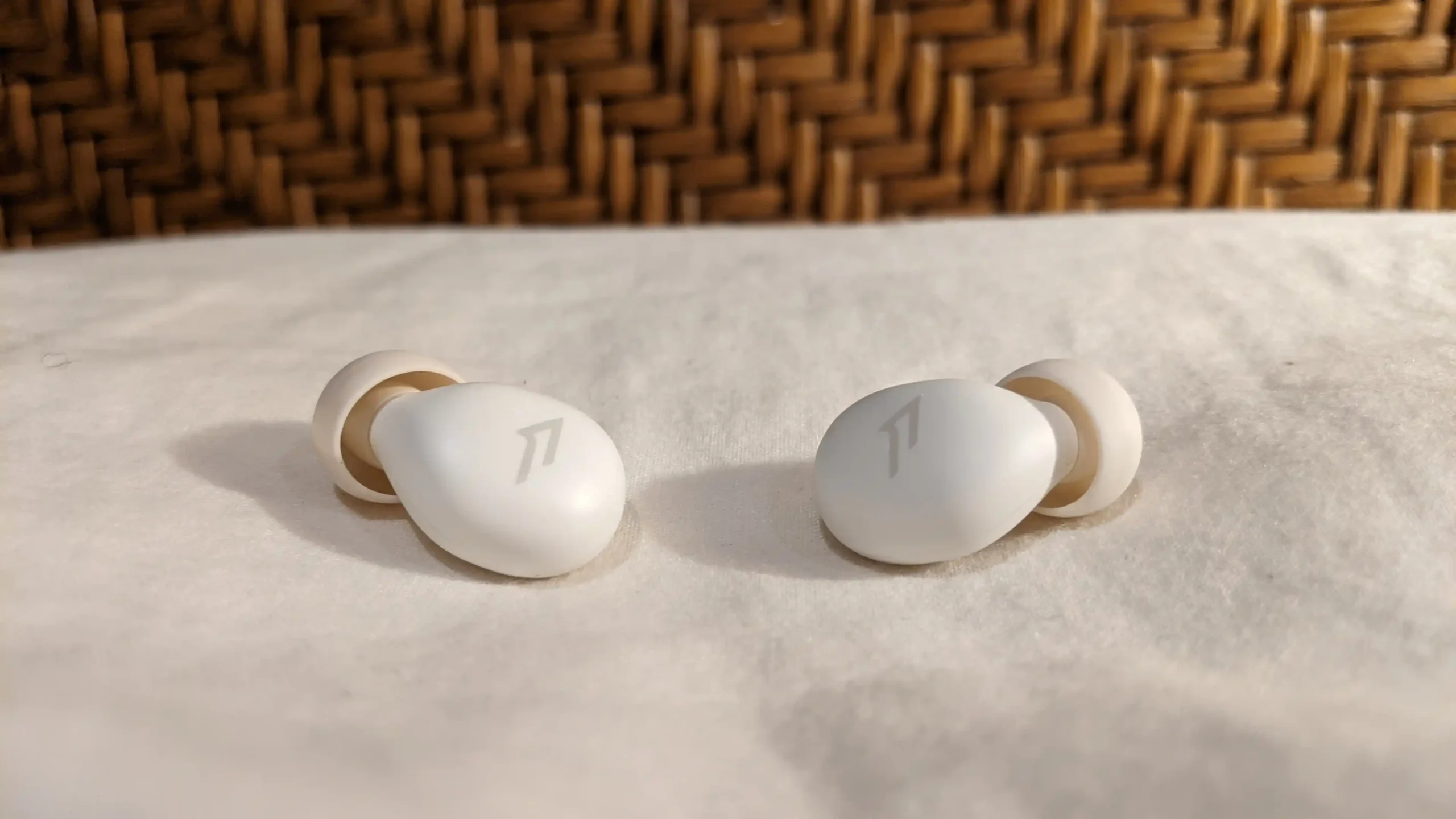 Best for Side-Sleepers – 1More ComfoBuds Z